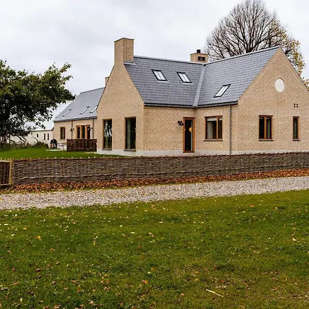 Historic Settings In The Heart Of Mols Hills 別荘 *