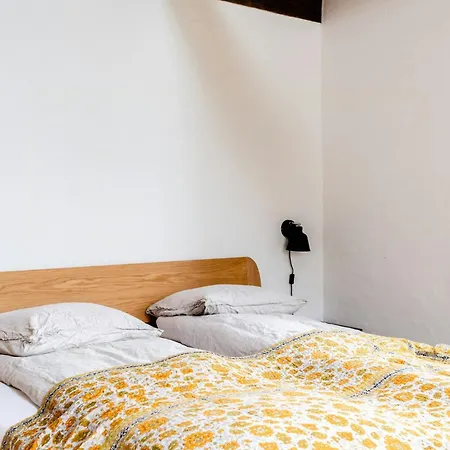 Historic Settings In The Heart Of Mols Hills