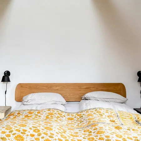 Historic Settings In The Heart Of Mols Hills